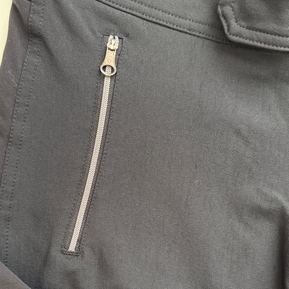 Lululemon Black Pant with Zipper Pockets - Picture 6 of 11
